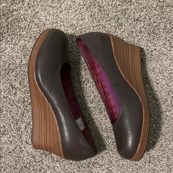 Crocs brown ballet wedge 8.5 - Picture 4 of 7